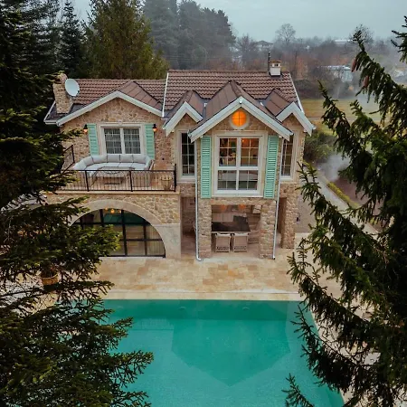 Deer Mansion Mountain Kartepe