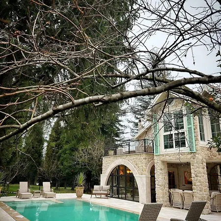 Deer Mansion Mountain Kartepe